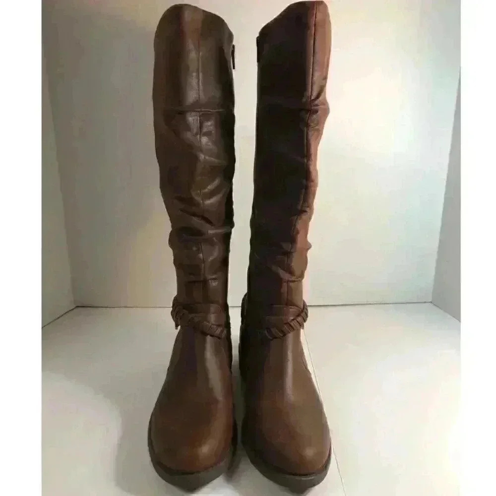 Bare Traps Boots